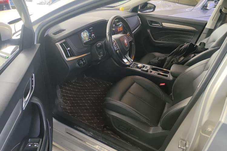 Used Roewe i6 New Energy 2017 45T Hybrid Connect & Smart Enjoyment Edition Driver Seat