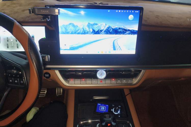 Used Tank 500 New Energy 2023 Hi4-T Audio And AC Panel