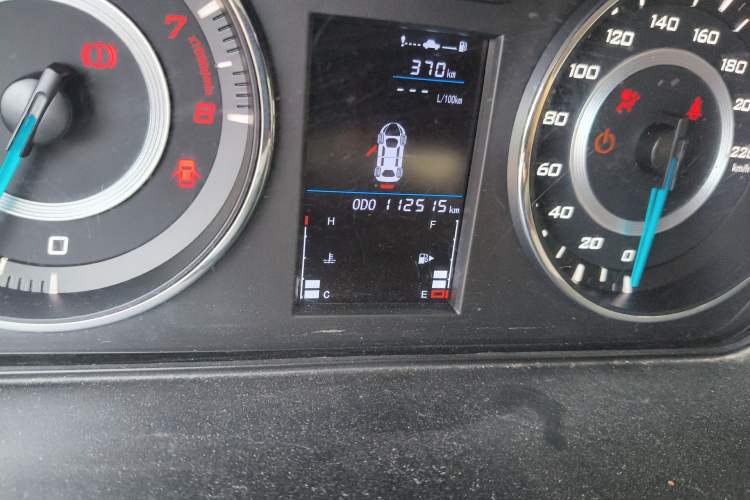 Used Soueast A5 Wing Dance 2019 1.5L Manual Luxury Version China V Standard