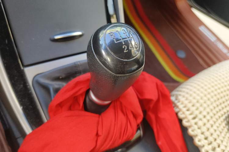 Used Hyundai Elantra (5th Generation / Langdong) 2015 1.6L Manual Leading Model