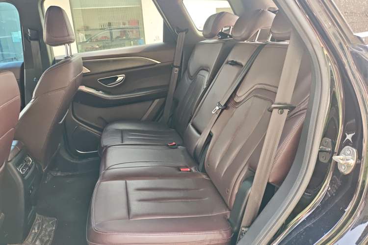 Used JETOUR X90 2022 Zilong 2.0T DCT Wushen Edition 7-Seater Left Rear Seat