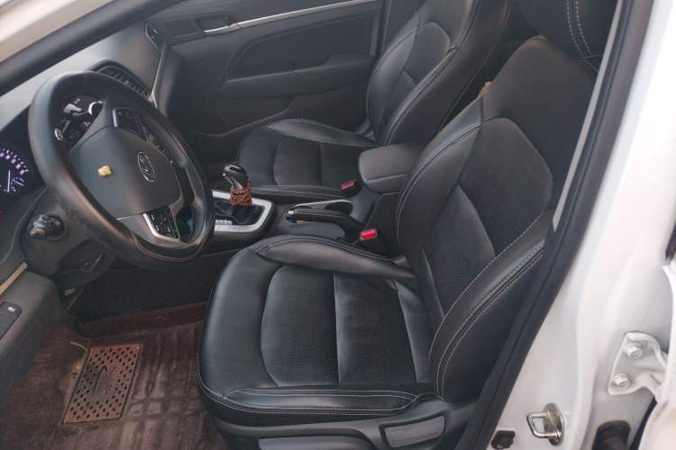 Used Hyundai Elantra (6th Generation / Lingdong) 2016 1.6L Automatic ZhiXuan – Elite Version
