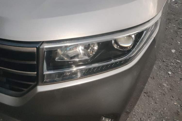 Used Wuling Hongguang PLUS 2019 1.5T Manual Luxury 7-Seater