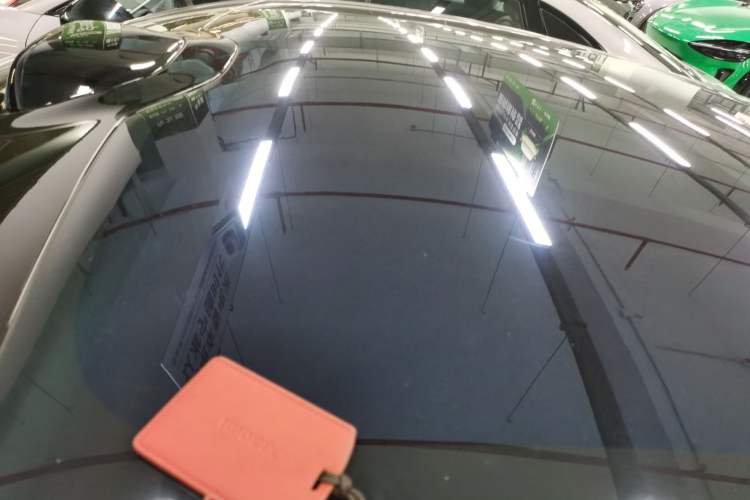 Used Xiaomi Auto SU7 2024 Four-Wheel Drive Ultra-Long Range Advanced Intelligent Driving Max Edition Roof