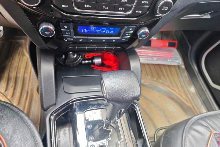 Used Geely Auto GX7 2014 2.0L Automatic Prestige Edition Gear Lever