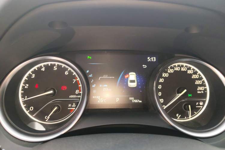 Used Toyota Camry 2019 Revised Version 2.0G Luxury Edition