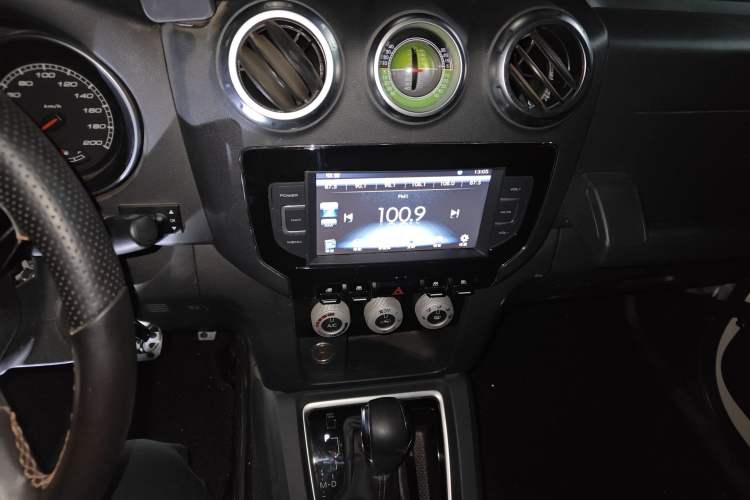 Used BAIC Off-Road BJ40 2016 40L 2.3T Automatic All-Wheel Drive Premium Edition