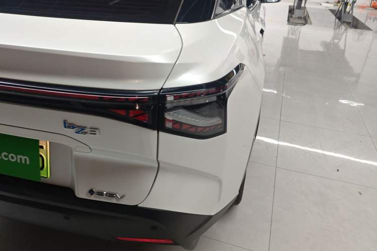 Used Toyota bZ3 2023 517 km Elite PRO