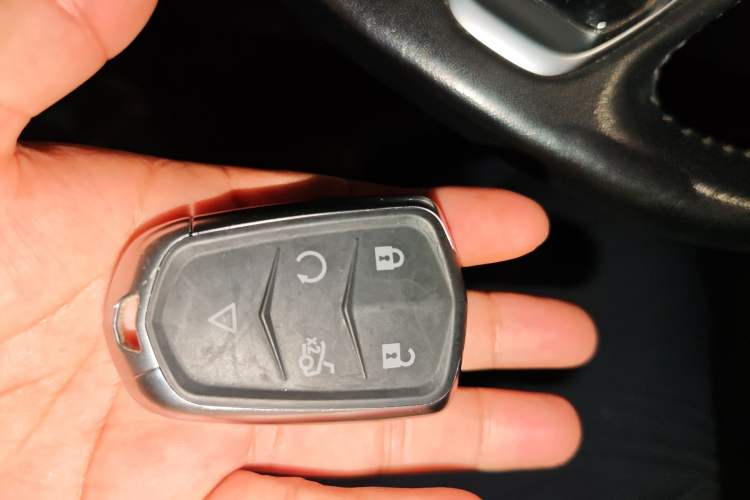 Used Renault Koleos 2017 2.0L Two-Wheel-Drive Leading Edition
