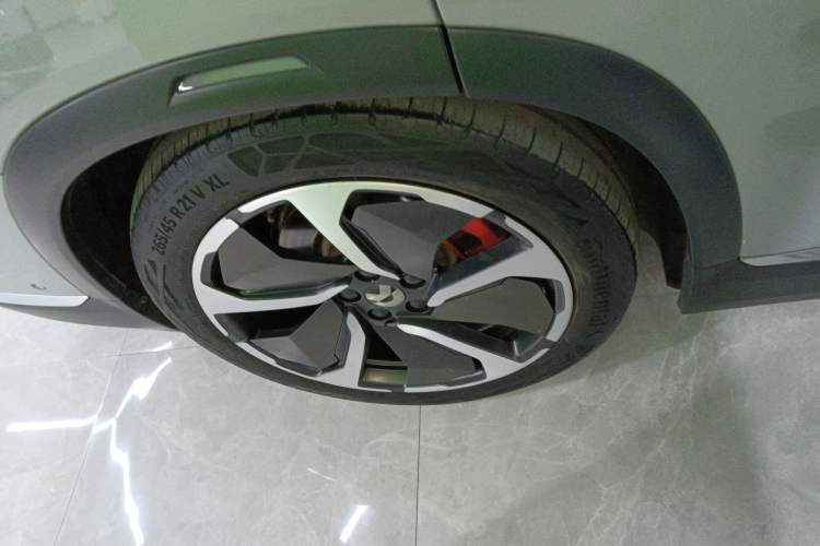 Used Nio ES8 2020 580 km Range Signature Edition Six-Seater Version
