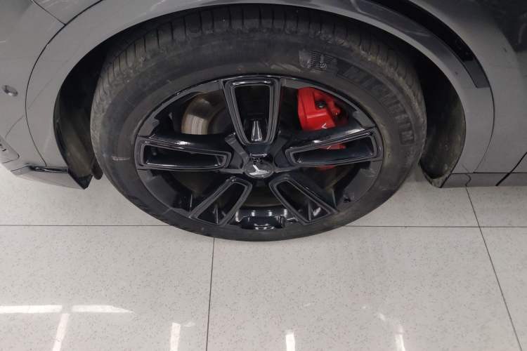 Used VOYAH FREE 2025 318 318 km Rear-Drive Touring Edition Left Front Wheel Hub