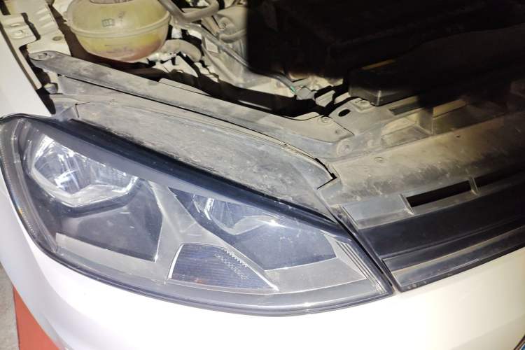 Used Volkswagen Golf 2016 1.6L Automatic Fashion Model
