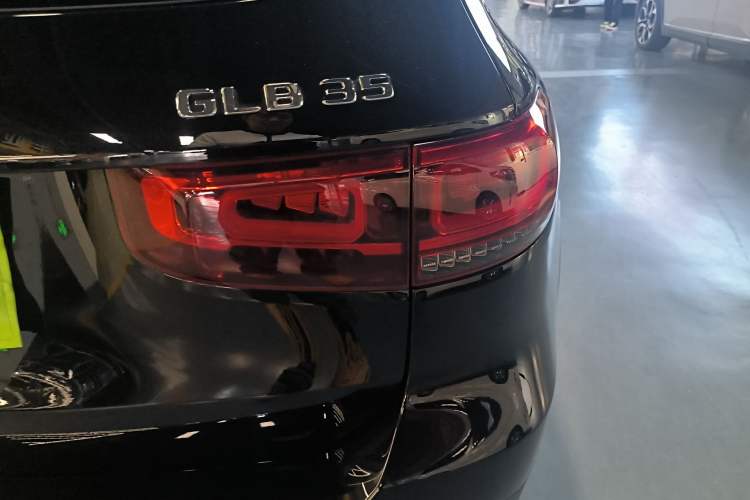 Used Mercedes-Benz GLB AMG 2022 AMG GLB 35 4MATIC
