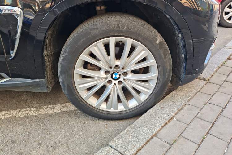 Used BMW X5 2017 xDrive28i