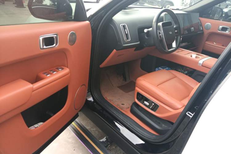 Used Li Auto L8 2023 Air model