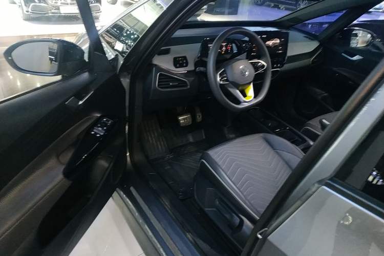 Used Volkswagen ID.3 2023 Pure Smart Edition