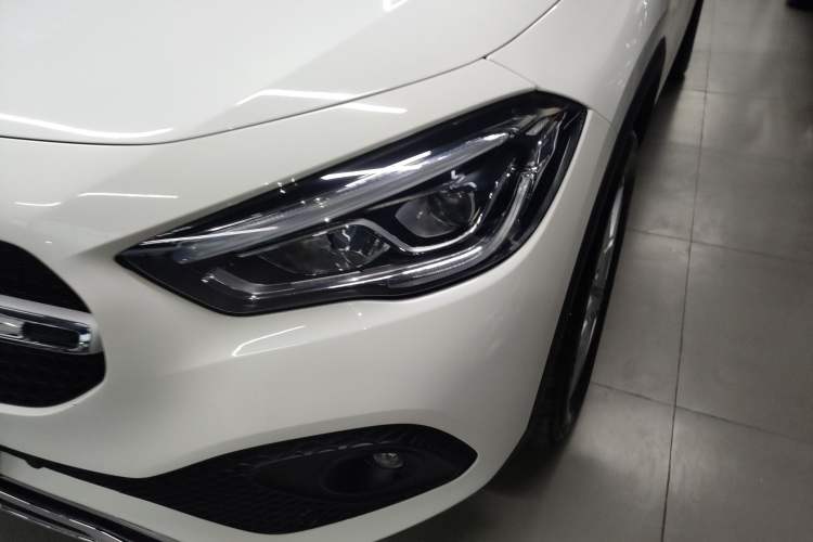 Used Mercedes-Benz GLA 2023 GLA 200
