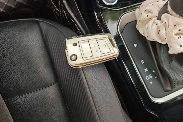 Used Volkswagen T-ROC 2020 280TSI DSG Two-Wheel Drive Comfort Version
