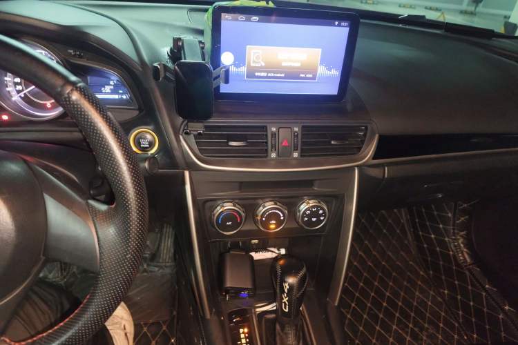 Used Mazda CX-4 2016 2.0L Automatic 2WD Blue Sky Dynamic Edition
