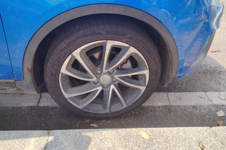 Used Geely Auto Emgrand GS 2016 Elegant Edition 1.3T Automatic ZhenShang Model