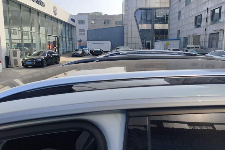 Used Volkswagen ID.6 CROZZ 2022 Long-Range PRO Edition
