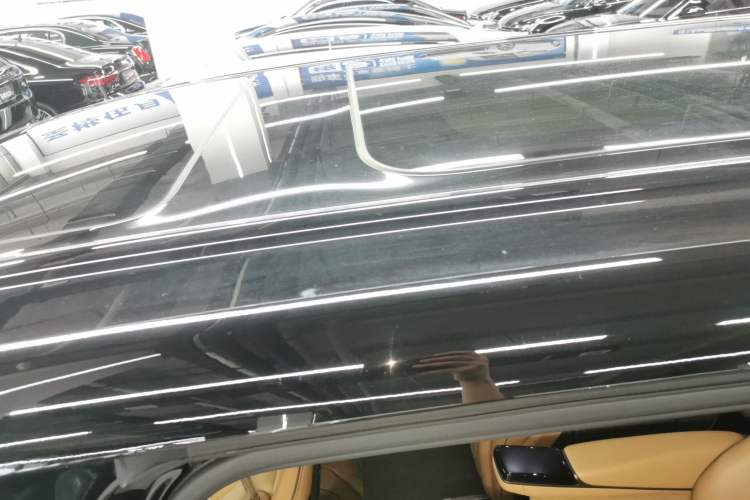 Used Denza D9 2022 DM-i 970 Four-Wheel Drive Prestige Model Roof