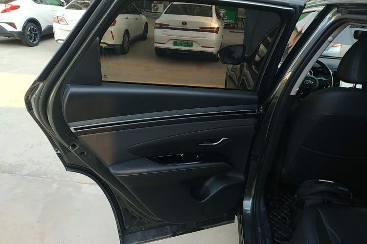 Used Hyundai Tucson 2022 Tucson L 2.0L Hybrid · Flagship Edition