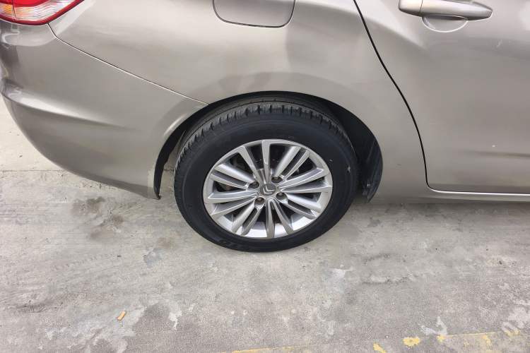 Used Citroen C4L 2015 1.2T Automatic Luxury Edition