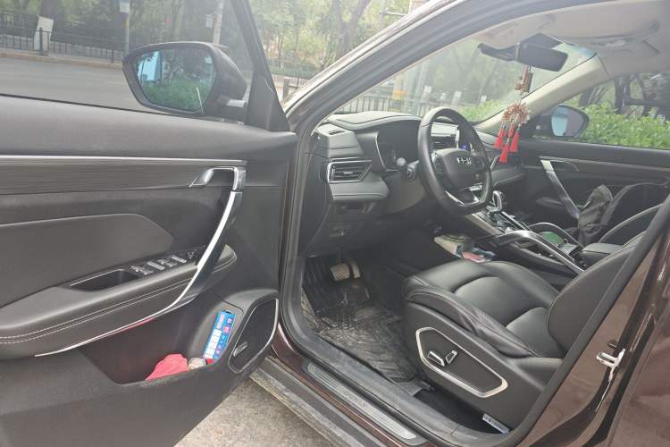 Used Geely Auto Emgrand X7 Sport 2020 1.8TD DCT ZhiZun PRO Driver Seat