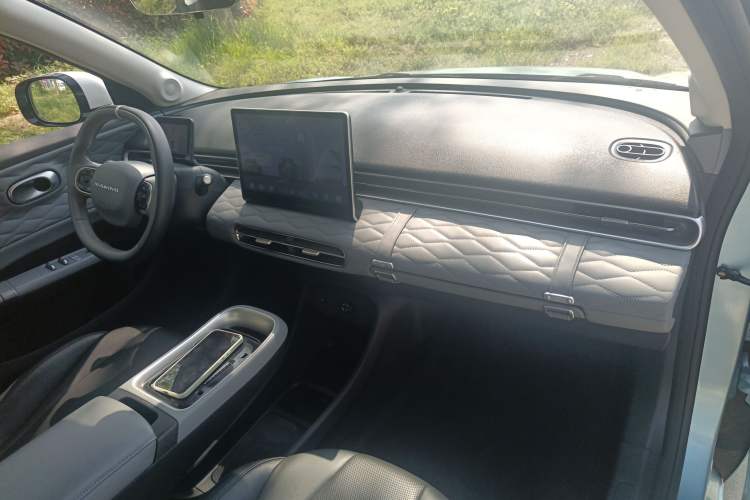 Used Dongfeng NAMMI 01 2024 430 Max Smart+