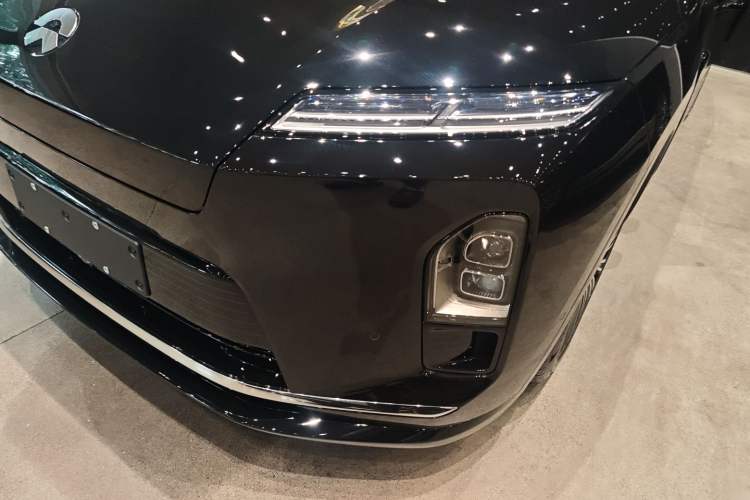 Used Nio ES8 2026 Model 6-seat Executive Luxury Edition Left Front Headlight