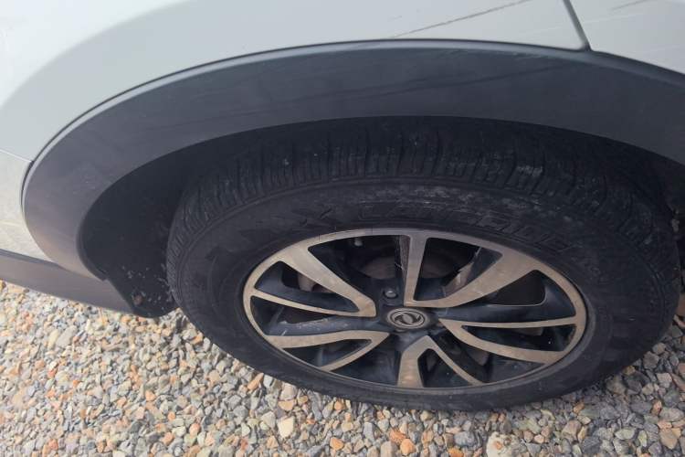 Used Dongfeng Fengon 580 2017 Revised Version 1.5T CVT Luxury Edition