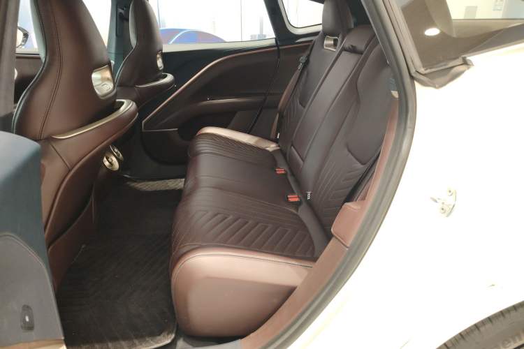 Used Avatr 11 2023 Long-Range Single-Motor Version 5 Seats