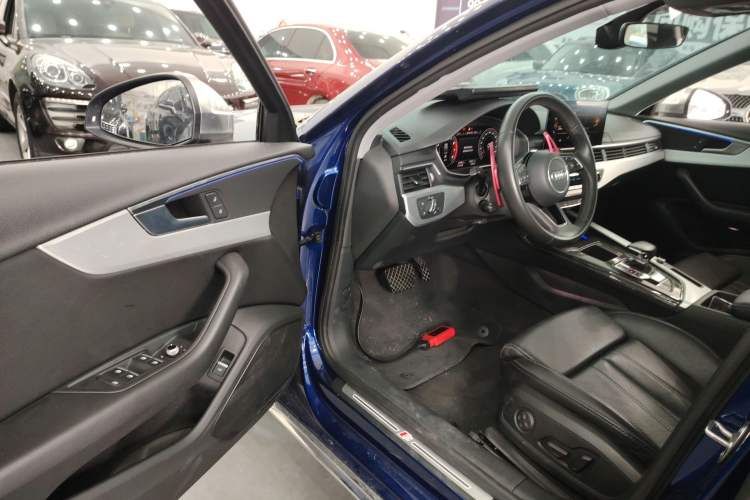 Used Audi A4L 2020 40 TFSI Fashion Dynamic Model
