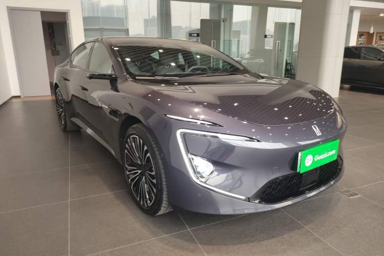 Used Avatr 12 2025 Ultra Extended-Range Edition
