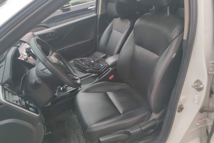 Used Honda Gienia 2017 1.5L CVT Comfort Version Left Front Seat