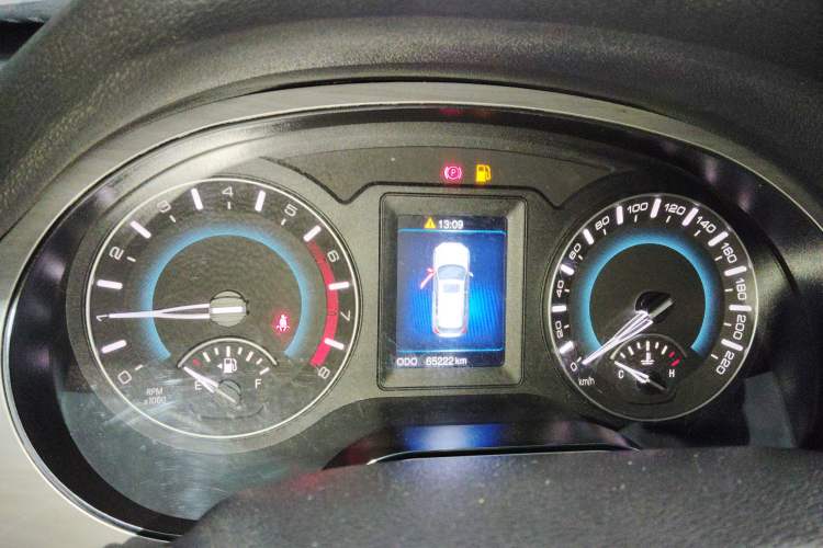 Used Haval H2 2017 Red-Label 1.5T Manual Two-Wheel Drive Luxury Model
