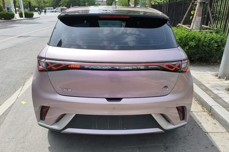 Used BYD Dolphin 2021 405 km Fashion Edition
