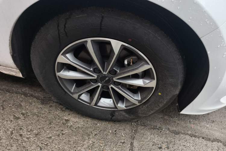 Used BYD Destroyer 05 2024 HONOR Edition DM-i 55KM Luxury Model Exterior 4