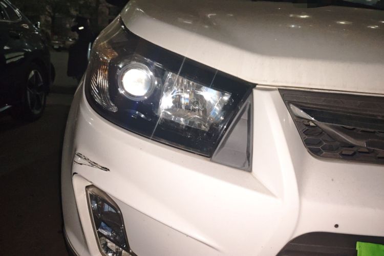 Used HYOSOW S3 2015 1.5L Luxury Model China V Standard
