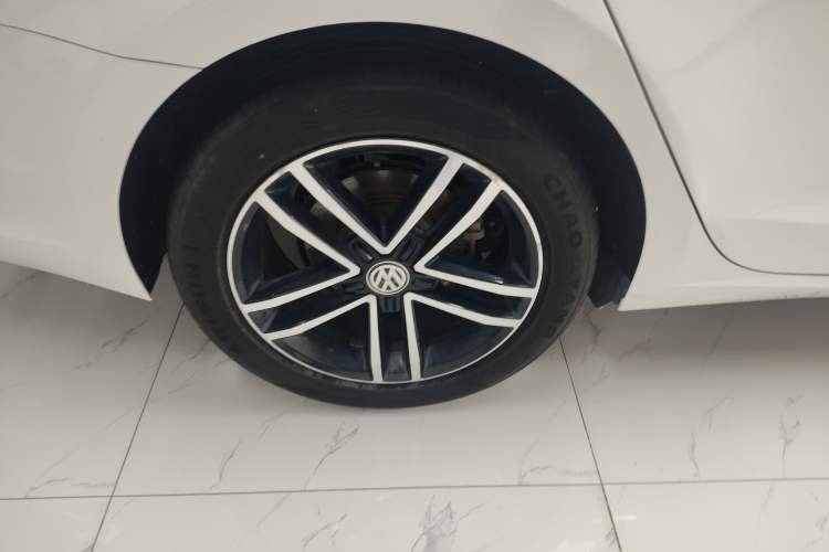 Used Volkswagen Lamando 2019 280TSI DSG Comfort Edition China VI standard
