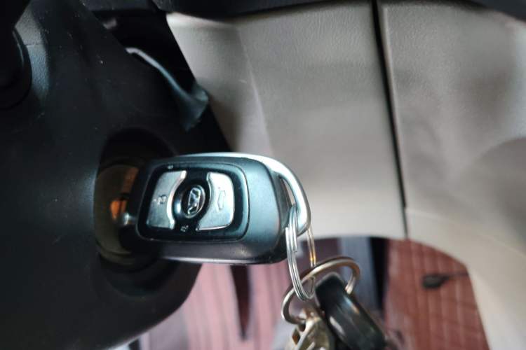 Used Huasong 7 2015 2.0T Automatic Comfort Model Vehicle Key