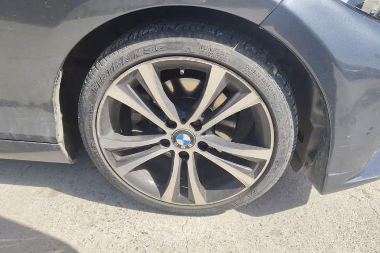 Used BMW 2 Series 2019 225i Convertible Coupe Sports Design Package
