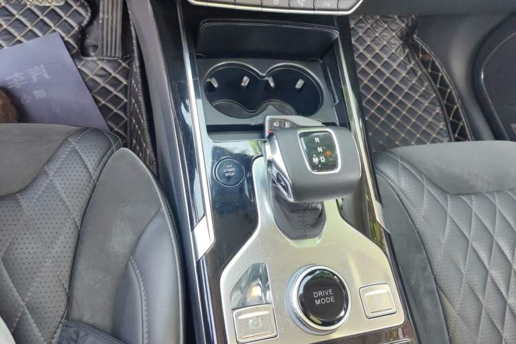 Used Hongqi HS5 2019 2.0T Smart Connect Flagship All-Wheel-Drive Version
