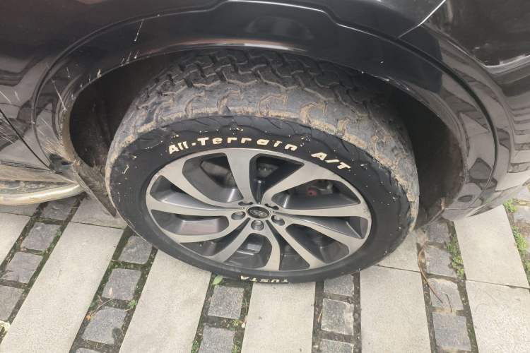 Used Land Rover Discovery Sport 2020 249 PS R-Dynamic Performance Tech Edition 7 Seats
