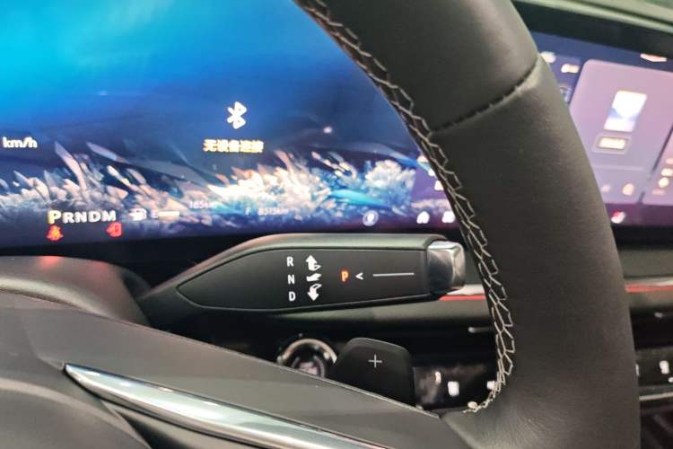 Used Buick Envision 2025 Encore Plus 28T Two-Wheel-Drive Platinum Edition
