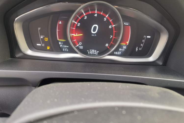 Used Volvo S60 2016 S60L T4 Zhiyuan Edition
