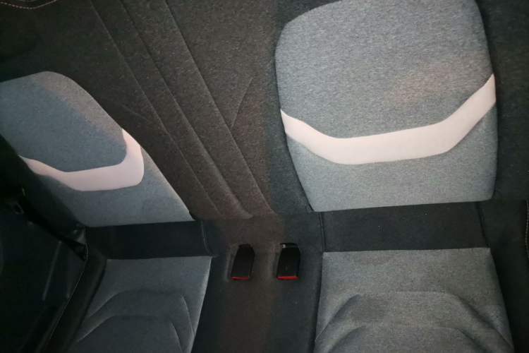 Used Chery QQ Ice Cream 2022 170km Sundae Phosphate Lithium-Ion