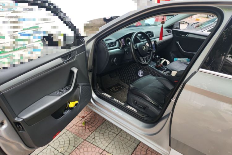 Used Skoda Superb 2018 TSI280 DSG Comfort Edition China V Standard Driver Seat