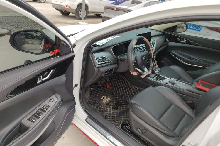 Used Changan Ruicheng CC 2021 Blue Whale Edition 1.5T DCT Luxury Model